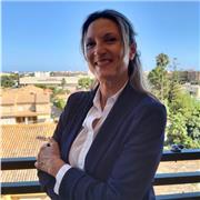 Profesora nativa de francés para ayudarte en tu enseñanza